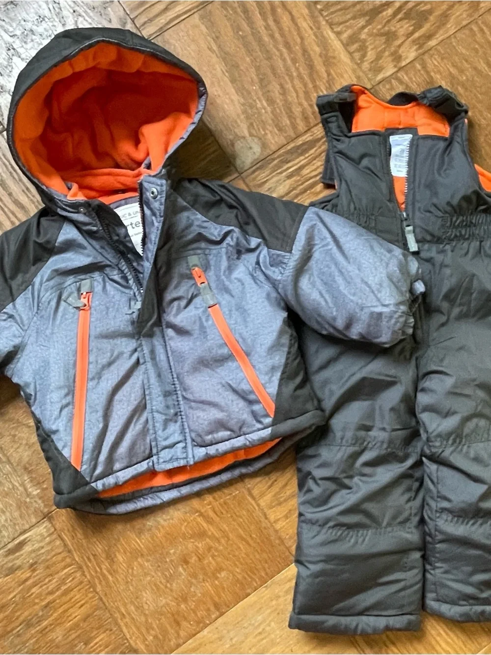 Carter's Boys Gray & Orange Two-Piece Winter Snowsuit Set NWOT Size 2T